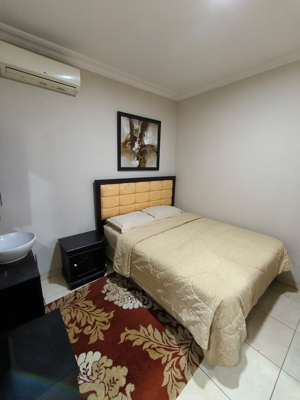 Disewakan Apartemen Crown Court Fully Furnished di Lippo Cikarang